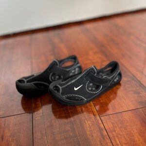 Nike sandals